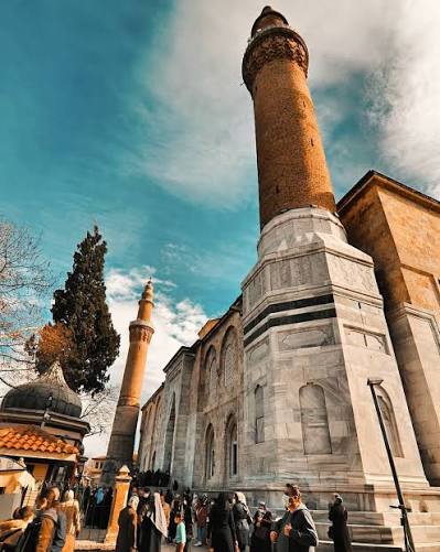 Ulucami Bahçe Düzenlemesi ve Dış Cephe İyileştirme Projesi