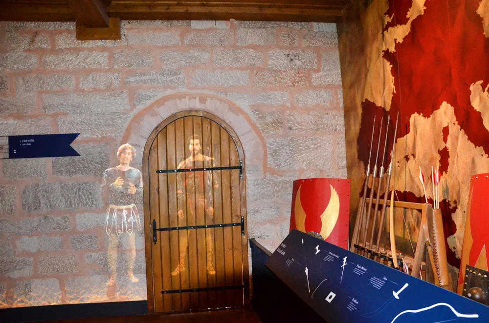 Zindankapı Restorasyonu ve Güncel Sanat Galerisi